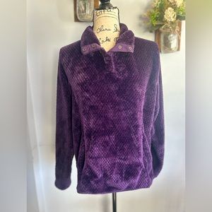 Eddie Bauer fleece sweater classic preppy great condition